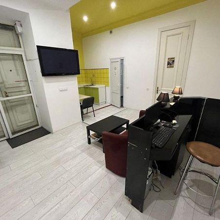 Friends Hostel Κίεβο Εξωτερικό φωτογραφία